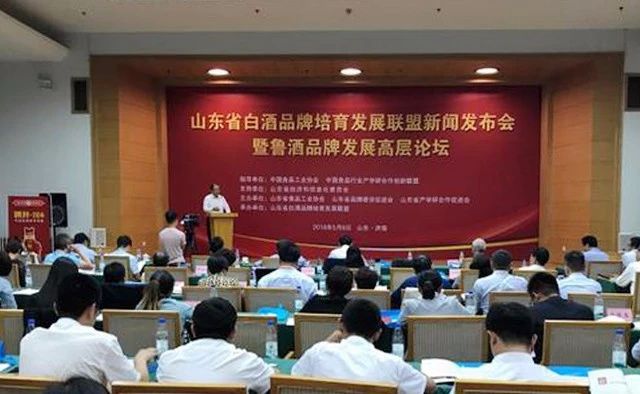 ɽ�|�׾���I(y��)�C�ό�(sh��)��30��(qi��ng)���t����(gu��)�����F(tu��n)�а�����